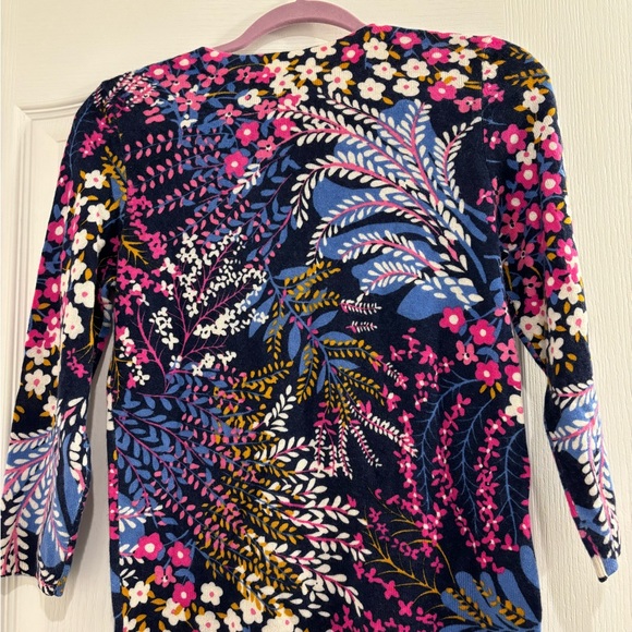 New with tags (NWT) Talbots 100% Cashmere Sweater. Size medium petite. - Picture 4 of 4